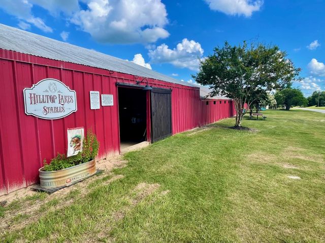 9211 Stetson Drive, Normangee, TX 77871