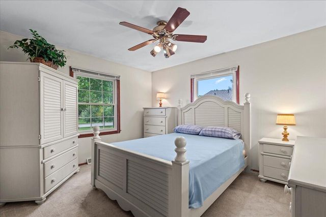 N90W17761 St Stevens DRIVE, Menomonee Falls, WI 53051