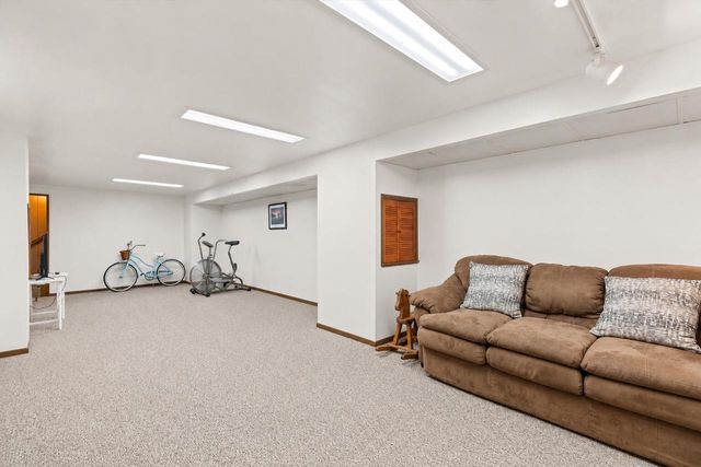 N90W17761 St Stevens DRIVE, Menomonee Falls, WI 53051