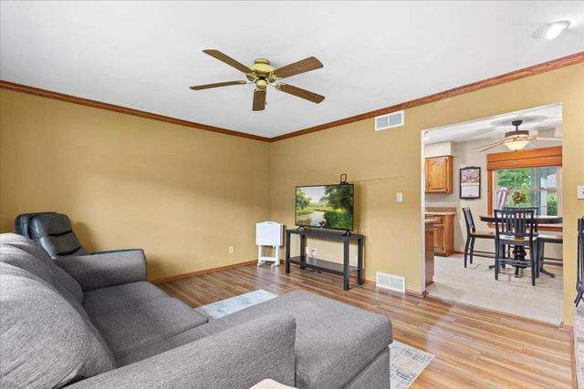 N90W17761 St Stevens DRIVE, Menomonee Falls, WI 53051