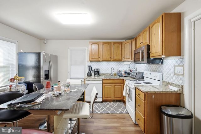 221 DALE ST, Hancock, MD 21750