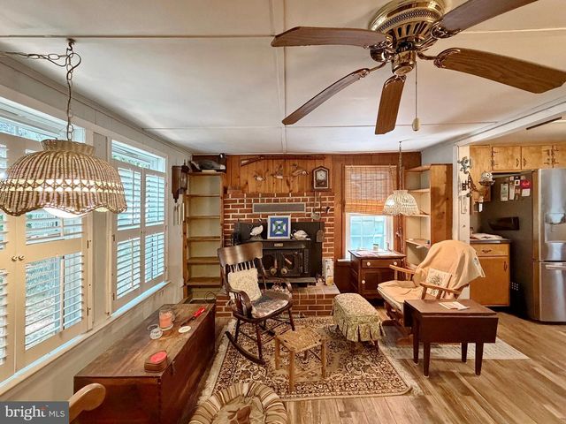 12345 POTOMAC VIEW RD, Newburg, MD 20664