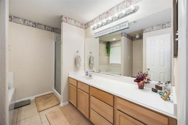 8686 Fm-2004, Santa Fe, TX 77510