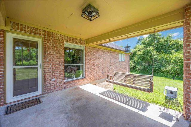 8686 Fm-2004, Santa Fe, TX 77510