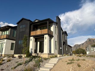 10763 N DOSH LN #13, Highland, UT 84003