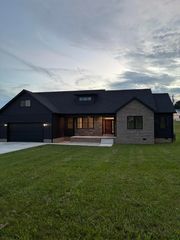 911 Milward Drive, Harrodsburg, KY 40330