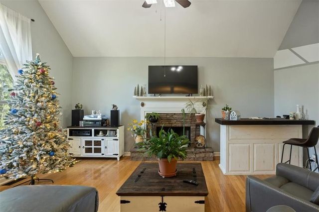 1663 Old Nelson Road, Ball Ground, GA 30107