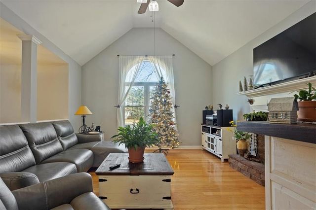 1663 Old Nelson Road, Ball Ground, GA 30107