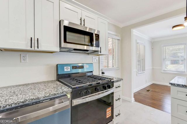 186 W Lake Drive NW, Atlanta, GA 30314