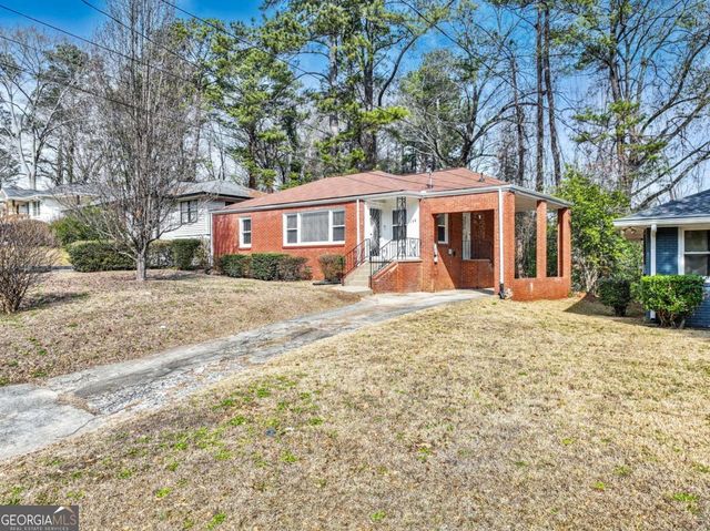 186 W Lake Drive NW, Atlanta, GA 30314