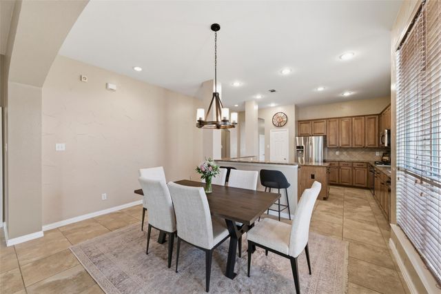 1211 Golf Club Drive, Lantana, TX 76226