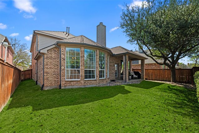 1211 Golf Club Drive, Lantana, TX 76226
