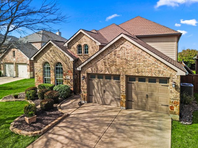 1211 Golf Club Drive, Lantana, TX 76226