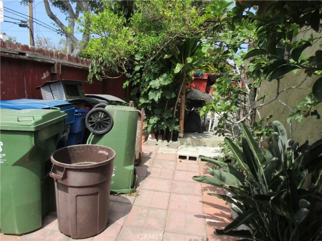 14831 Kingsdale, Lawndale, CA 90260