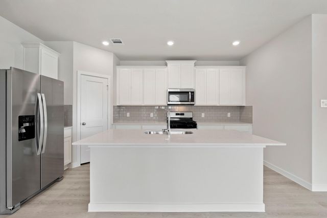 32312 Clouser Minnow Street, Fulshear, TX 77441