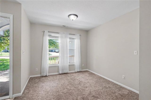 2012 E 26th Street, Lawrence, KS 66046