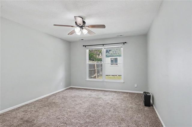 2012 E 26th Street, Lawrence, KS 66046