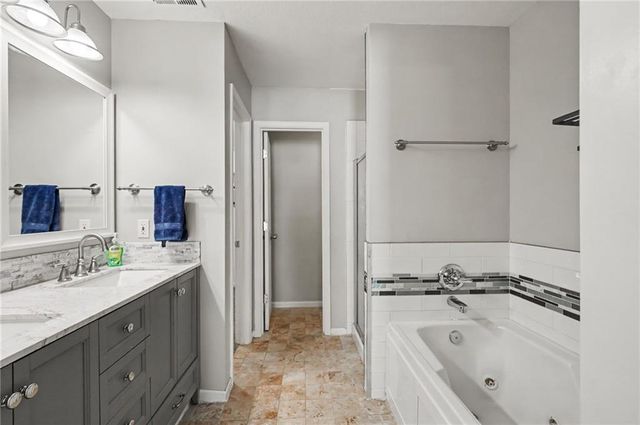2012 E 26th Street, Lawrence, KS 66046
