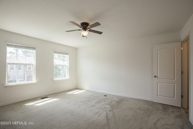 11657 HICKORY OAK Drive, Jacksonville, FL 32218