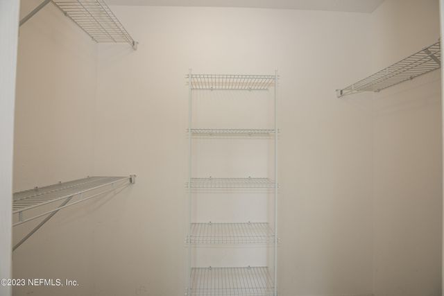 11657 HICKORY OAK Drive, Jacksonville, FL 32218