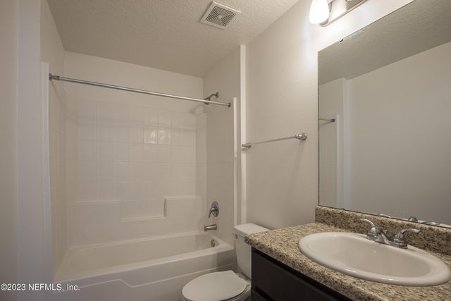 11657 HICKORY OAK Drive, Jacksonville, FL 32218