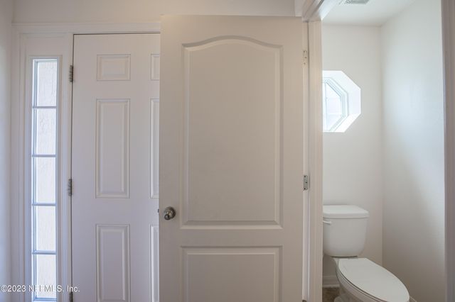 11657 HICKORY OAK Drive, Jacksonville, FL 32218