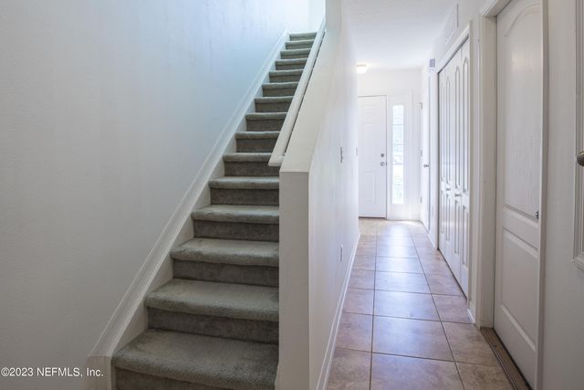 11657 HICKORY OAK Drive, Jacksonville, FL 32218