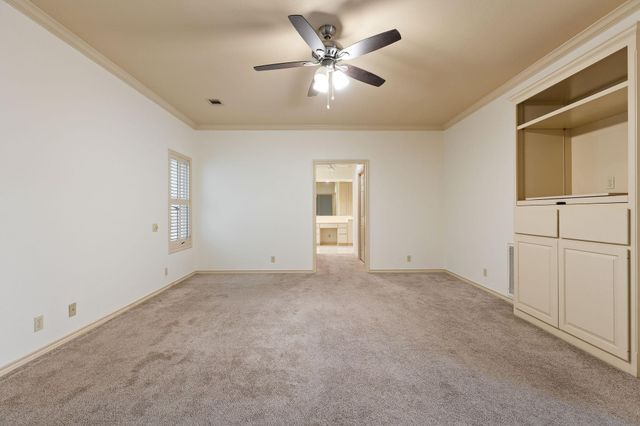 2834 Montebello RD B11, Austin, TX 78746