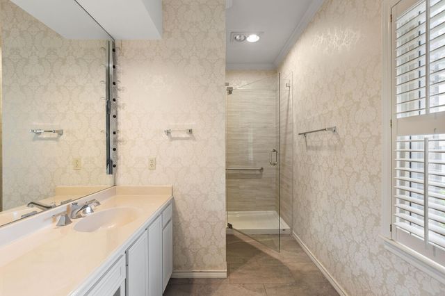 2834 Montebello RD B11, Austin, TX 78746