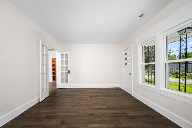 112 Re Davenport Ave, Auburntown, TN 37016