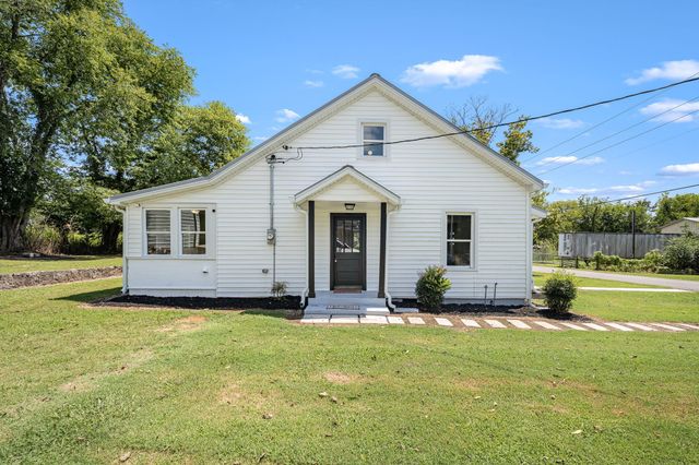 112 Re Davenport Ave, Auburntown, TN 37016
