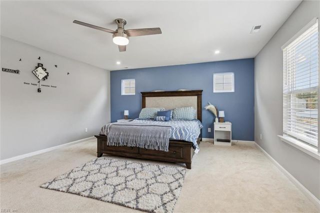 116 Meadows Landing LN, Suffolk, VA 23434