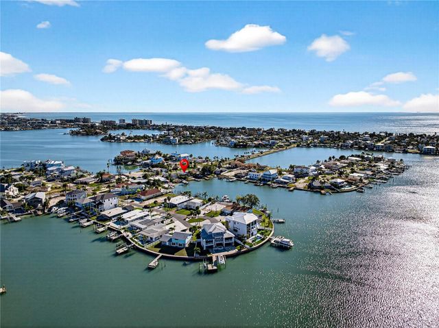 406 161ST AVENUE, Redington Beach, FL 33708