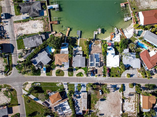 406 161ST AVENUE, Redington Beach, FL 33708