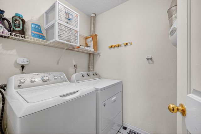 5462 Longview Court 3, Johnston, IA 50131