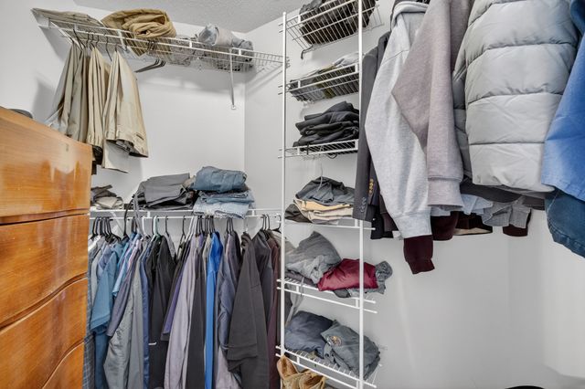 5462 Longview Court 3, Johnston, IA 50131