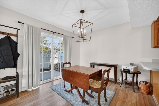 5462 Longview Court 3, Johnston, IA 50131