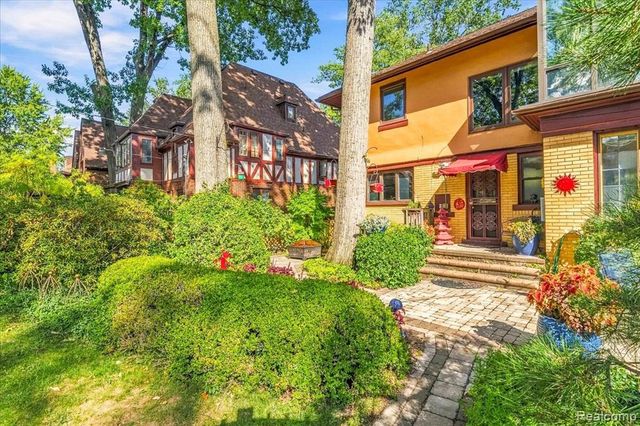 18265 Parkside Street, Detroit, MI 48221