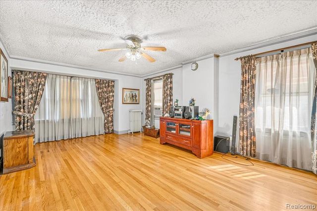 18265 Parkside Street, Detroit, MI 48221