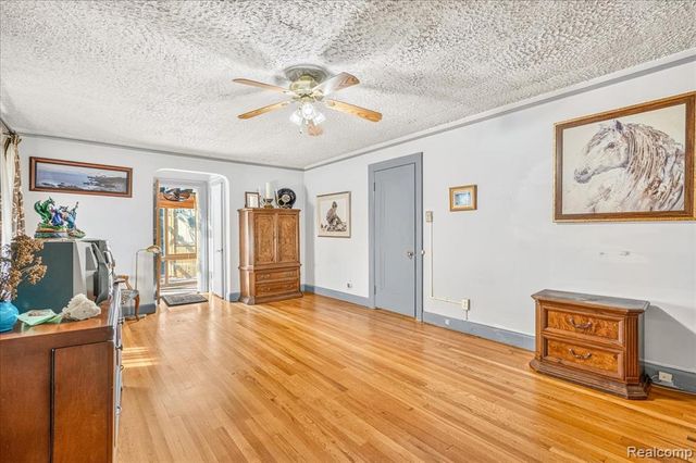 18265 Parkside Street, Detroit, MI 48221