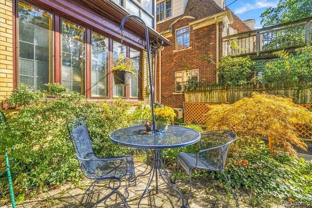 18265 Parkside Street, Detroit, MI 48221