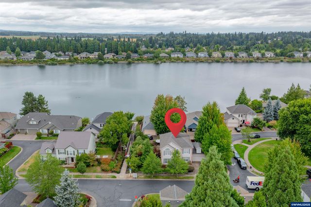 493 Lakefair Cir N, Keizer, OR 97303