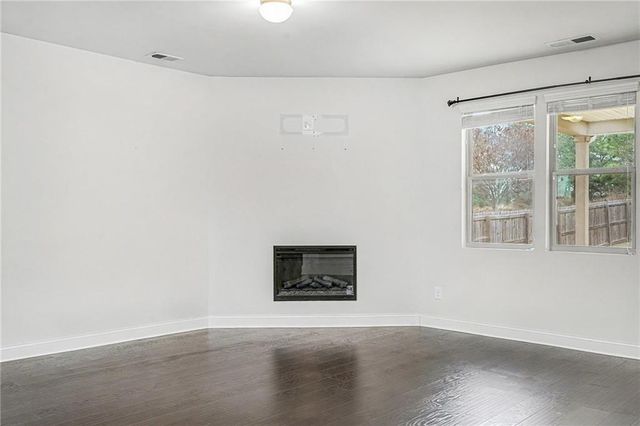 351 Hamilton Pointe Drive, Mcdonough, GA 30253