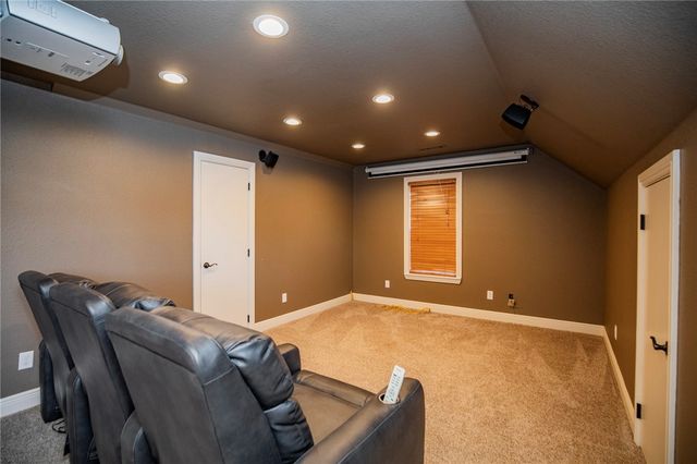 330 Scarlett Boulevard, Elm Springs, AR 72762