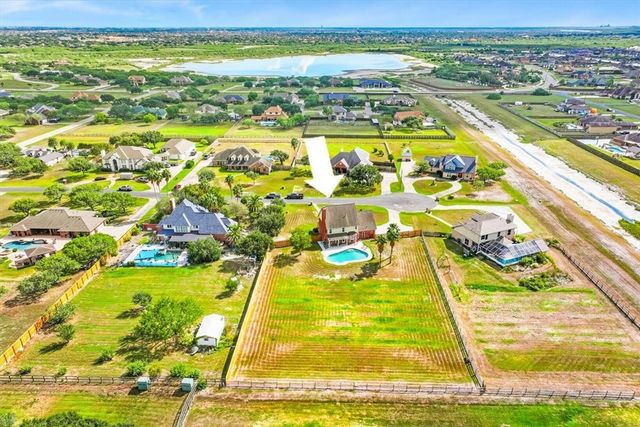 8125 Mt Zion, Corpus Christi, TX 78413