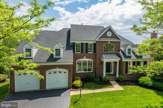 19988 HAZELTINE PL, Ashburn, VA 20147