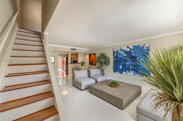 10122 SW 77th Court, Miami, FL 33156