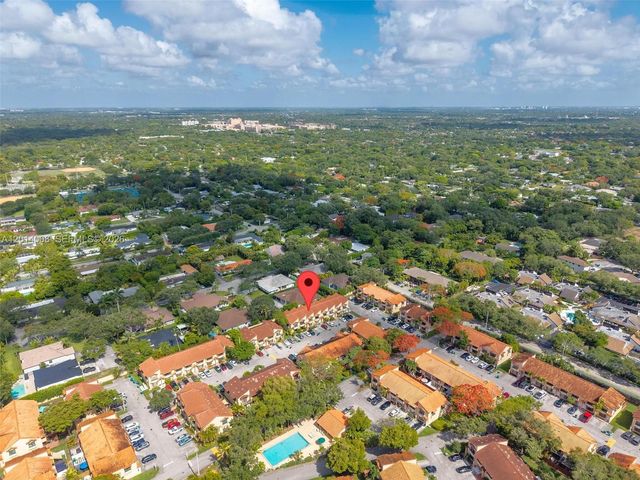 10122 SW 77th Court, Miami, FL 33156