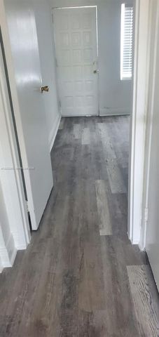 8545 Harding Ave 5, Miami Beach, FL 33141