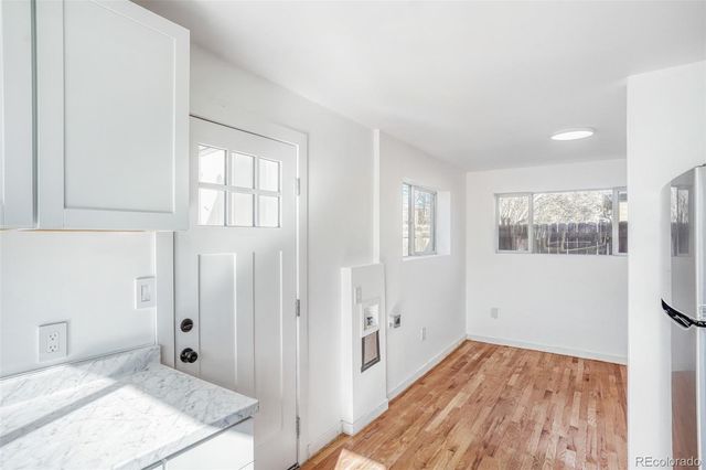 1525 Roslyn Street, Denver, CO 80220